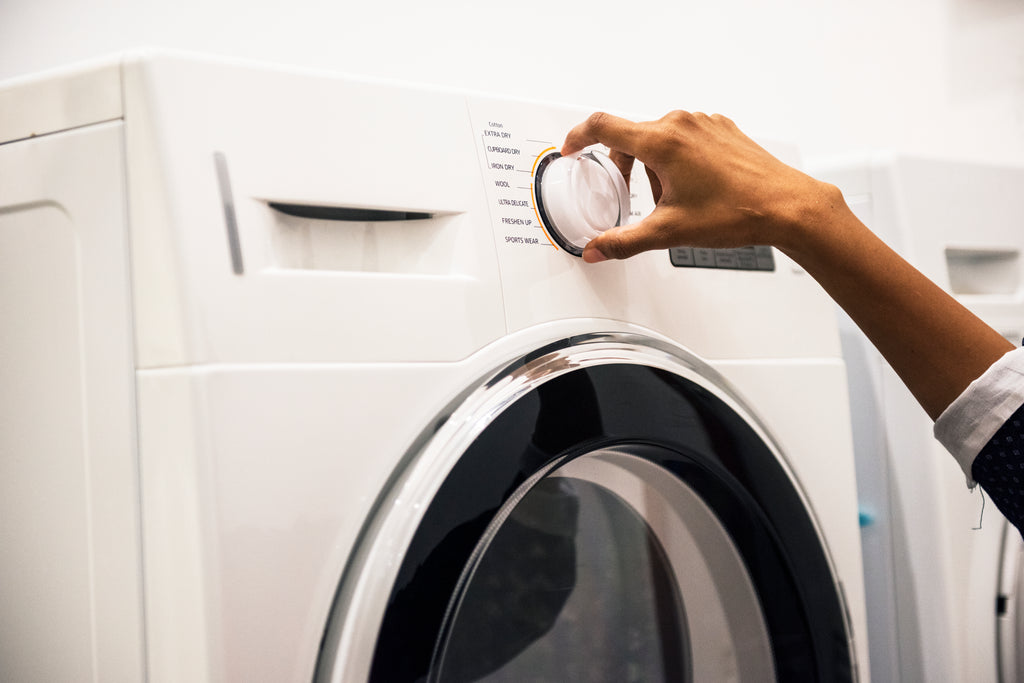 ¿Cómo hacer un mantenimiento correcto de tu lavadora?